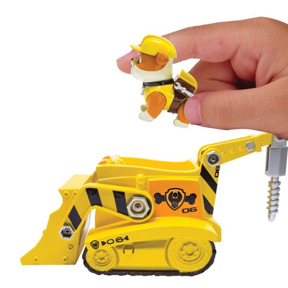 New in box Paw Patrol - Rubble's Diggin' Bulldozer - Figure and Vehicle - Picture 11 of 11